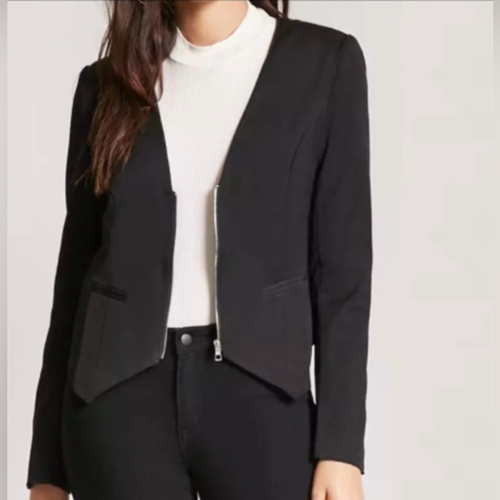 NWT Forever 21 Zip Up Collarless Blazer
